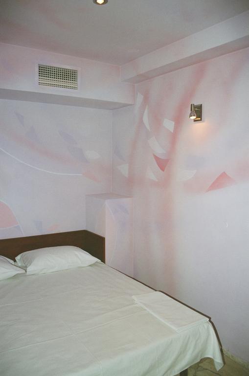 Motel Acapulco Erevan Exterior foto