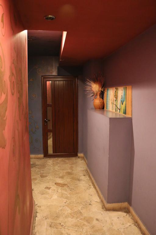 Motel Acapulco Erevan Exterior foto